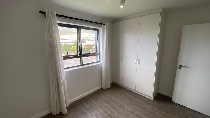 To Let 2 Bedroom Property for Rent in Zonnebloem Western Cape